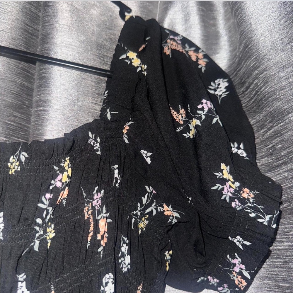 Floral Black Maxi Dress - Picture 3 of 4